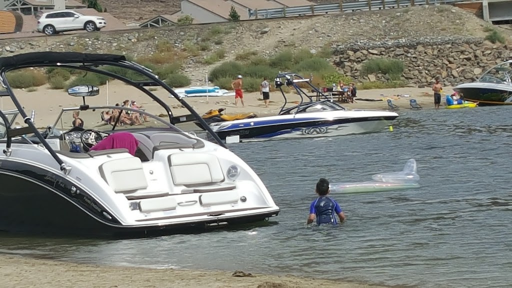 Island Cup and Cone | cafe | 23572 Sunserra Loop Suite 250, Quincy, WA 98848, USA | 5097973812 OR +1 509-797-3812