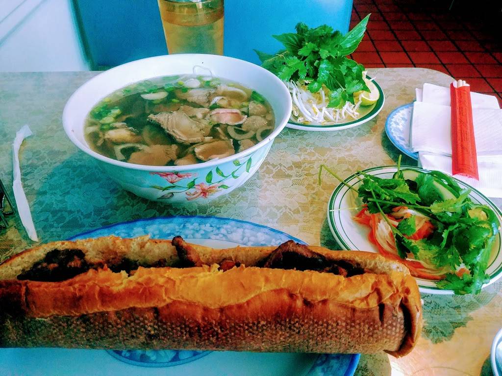 Huong Vietnamese Restaurant | restaurant | 1270 Morse Rd, Columbus, OH 43229, USA | 6148250303 OR +1 614-825-0303