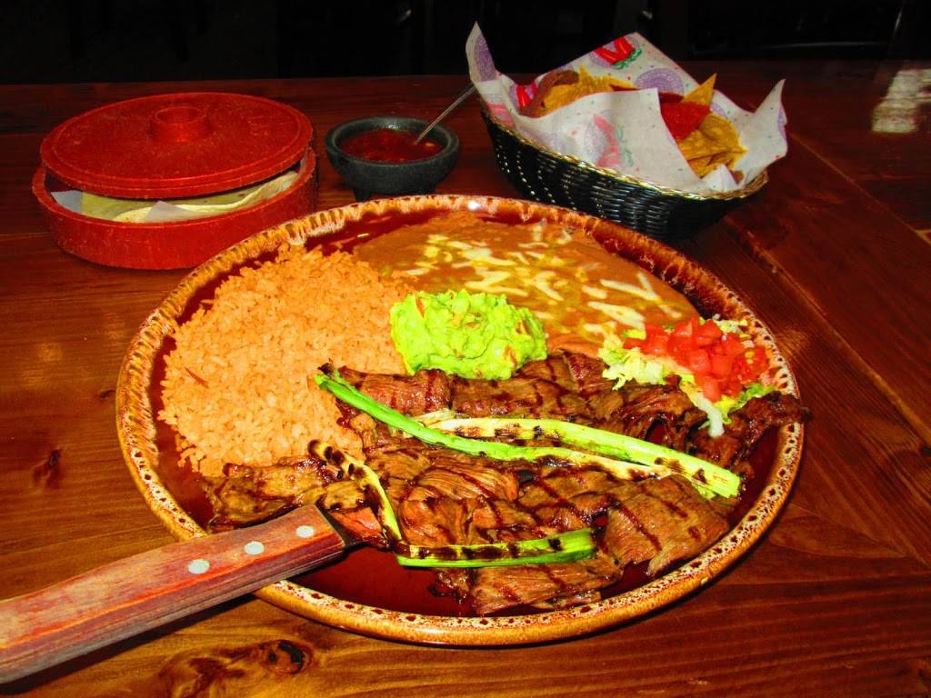 Avocados Mexican Grill | restaurant | 10822 Evergreen Way, Everett, WA 98204, USA | 4253225690 OR +1 425-322-5690