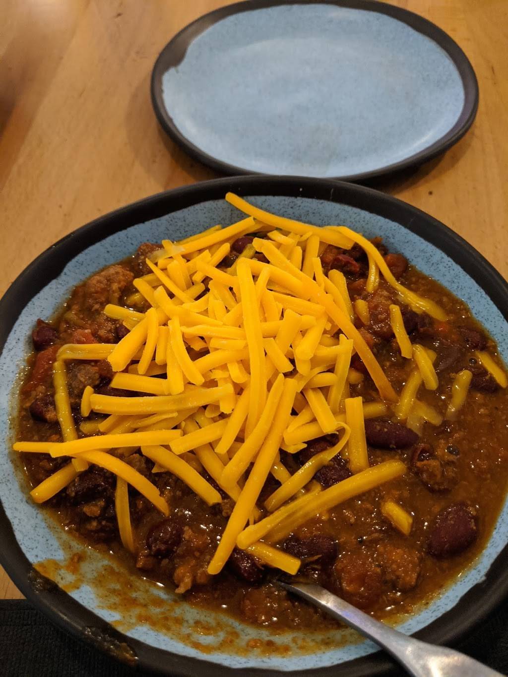 Waterfalls Brewhouse & Restaurant | restaurant | 8934 Brecksville Rd, Brecksville, OH 44141, USA | 4408210397 OR +1 440-821-0397