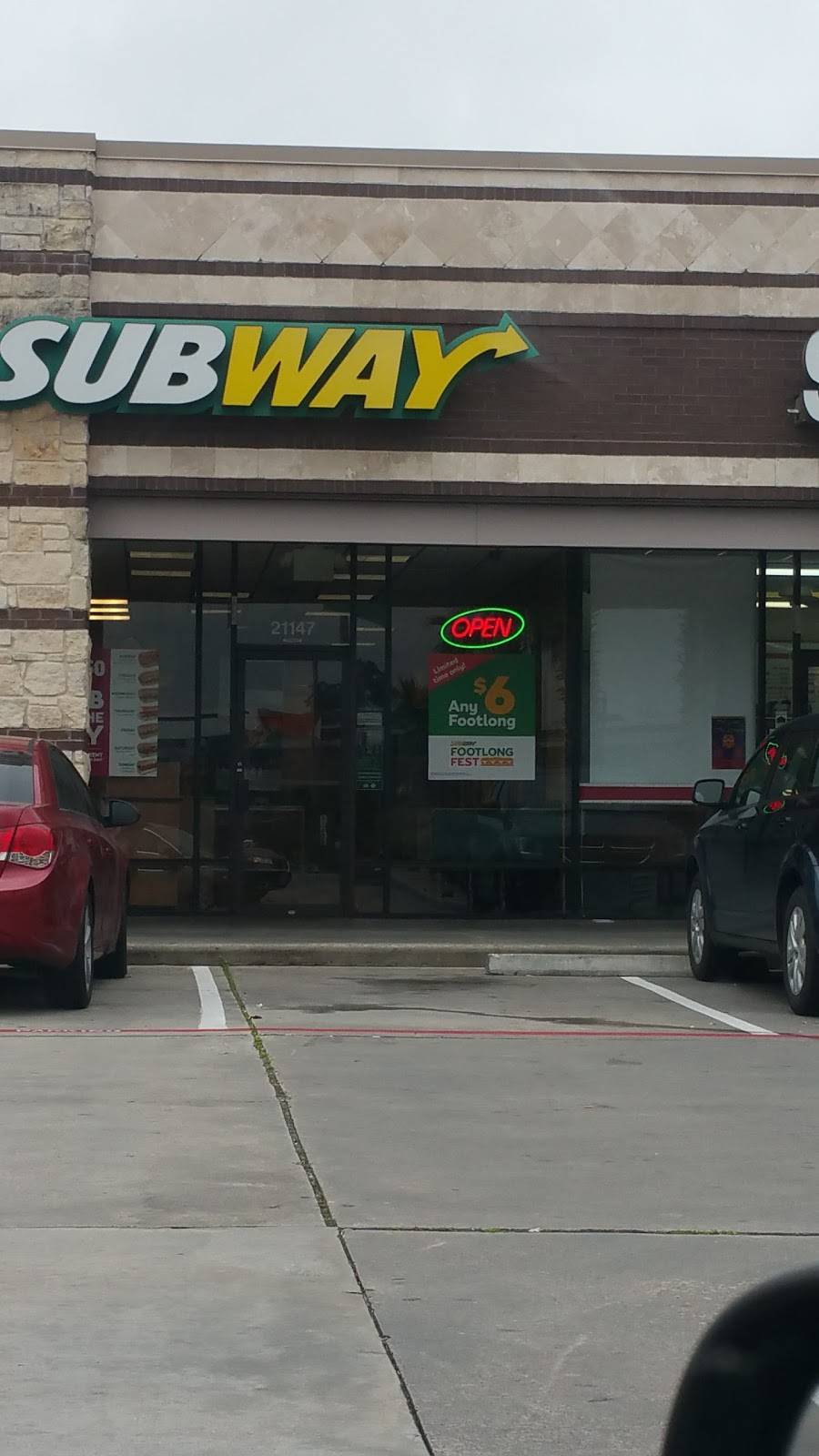 Subway | restaurant | 21147 TX-249, Houston, TX 77070, USA | 8328436484 OR +1 832-843-6484