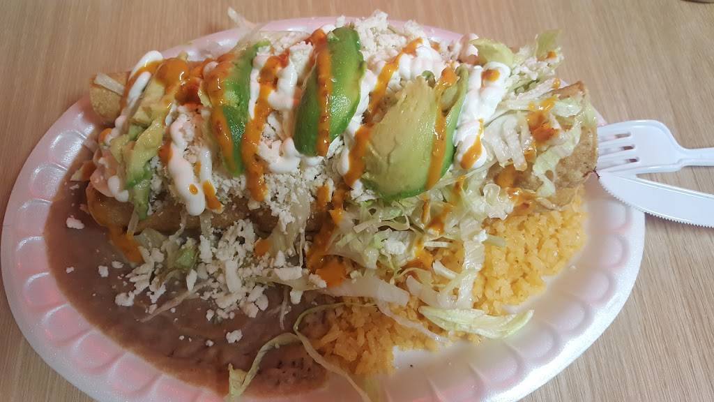 Torta La Hechizera | restaurant | 119 W Jefferson Blvd, Dallas, TX 75208, USA | 2149462313 OR +1 214-946-2313