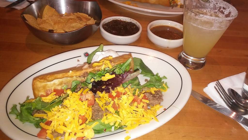 Cantina Laredo | restaurant | 2000 Piazza Avenue, Wesley Chapel, FL 33543, USA | 8139073068 OR +1 813-907-3068