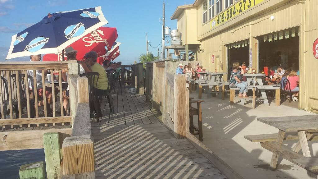 Stingaree Restaurant & Marina | restaurant | 1295 N Stingaree Dr, Crystal Beach, TX 77650, USA | 4096842731 OR +1 409-684-2731