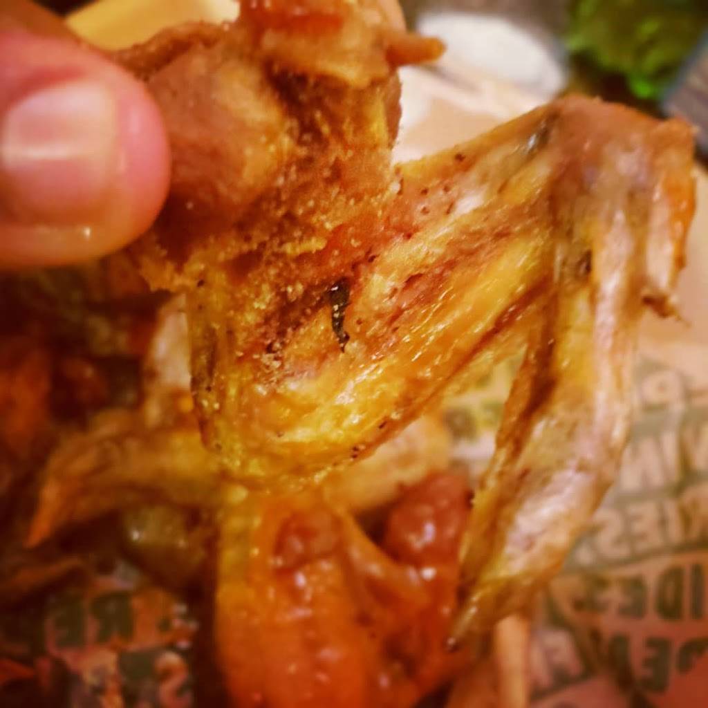 Wingstop | restaurant | 398 US-51 Ste 40, Ridgeland, MS 39157, USA | 6016050504 OR +1 601-605-0504