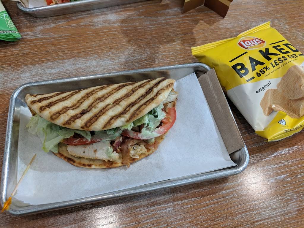 Tropical Smoothie Cafe | restaurant | 3030 E Semoran Blvd, Apopka, FL 32703, USA | 4077551112 OR +1 407-755-1112