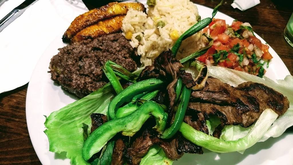 Es Con Sabor West | restaurant | 10401 Venice Blvd #105, Los Angeles, CA 90034, USA | 3108421111 OR +1 310-842-1111