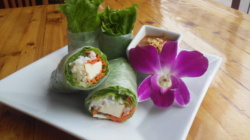 Sunees Thai & Lao Kitchen | meal delivery | 1400 SE Stark St, Portland, OR 97214, USA | 5032323957 OR +1 503-232-3957