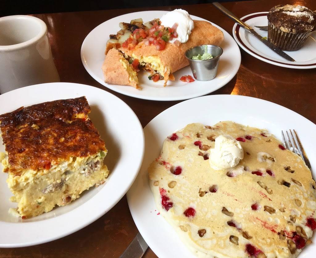 Apple Barn Cafe | restaurant | 52 Palmer Rd, Brimfield, MA 01010, USA | 4132454575 OR +1 413-245-4575