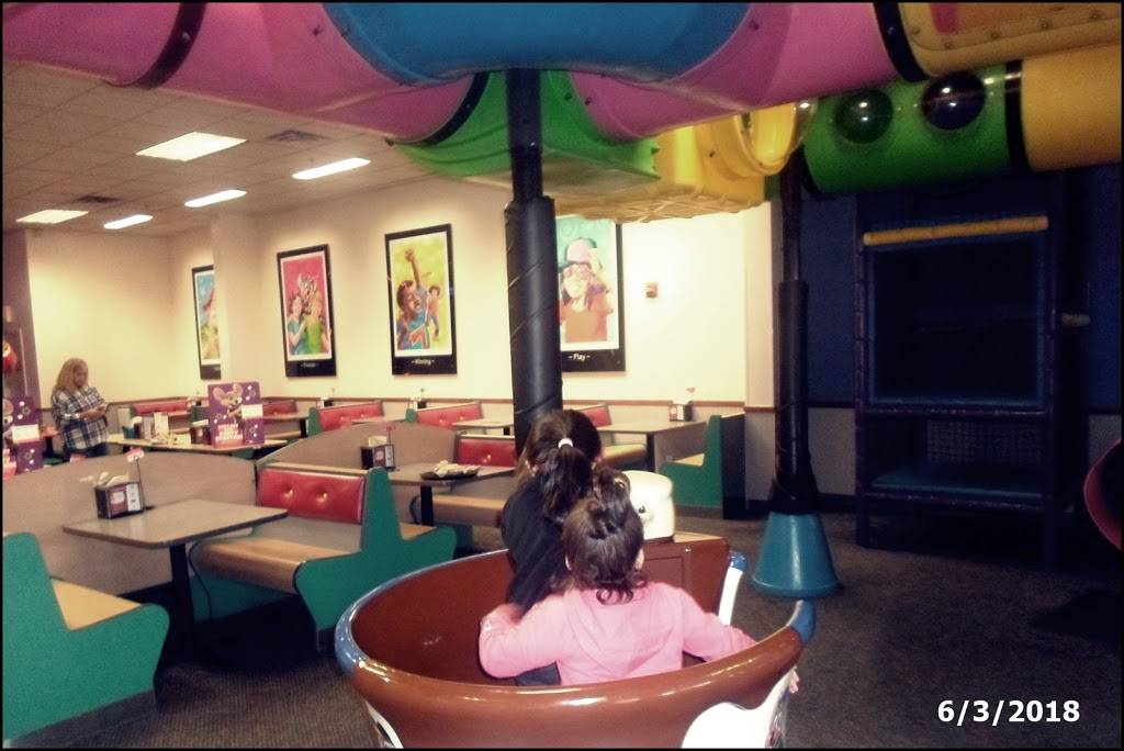 Chuck E. Cheese | restaurant | 1025 Burnsville Center, Burnsville, MN 55306, USA | 9528927786 OR +1 952-892-7786
