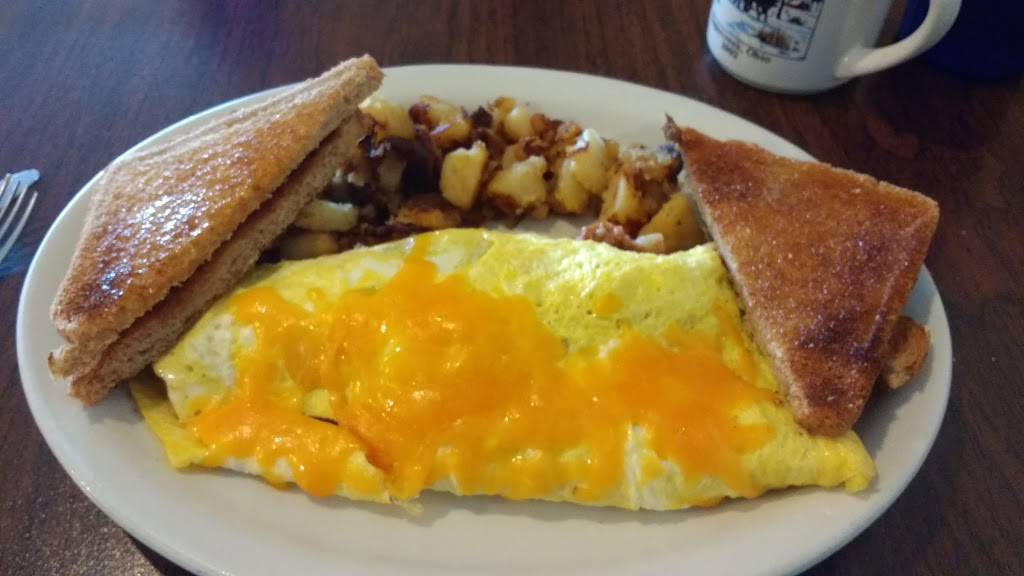 Village Grill | restaurant | 8639 Main St, Honeoye, NY 14471, USA | 5852294002 OR +1 585-229-4002