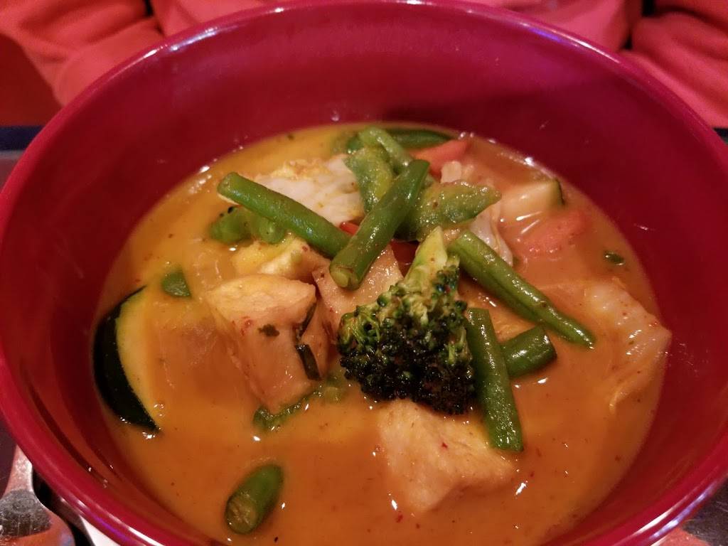 Thai Jasmine Cuisine | restaurant | 137 Main St, Bloomingdale, NJ 07403, USA | 9738380150 OR +1 973-838-0150