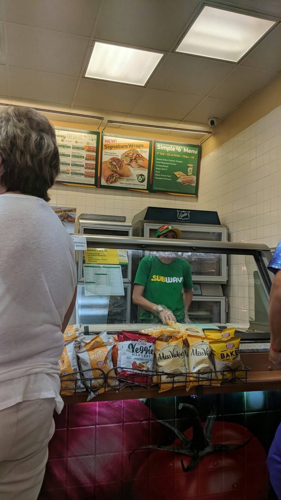 Subway Restaurants | restaurant | 4850 Cortez Rd W Bay, Pinebrook Commons, No. 4850, Bradenton, FL 34210, USA | 9417945753 OR +1 941-794-5753