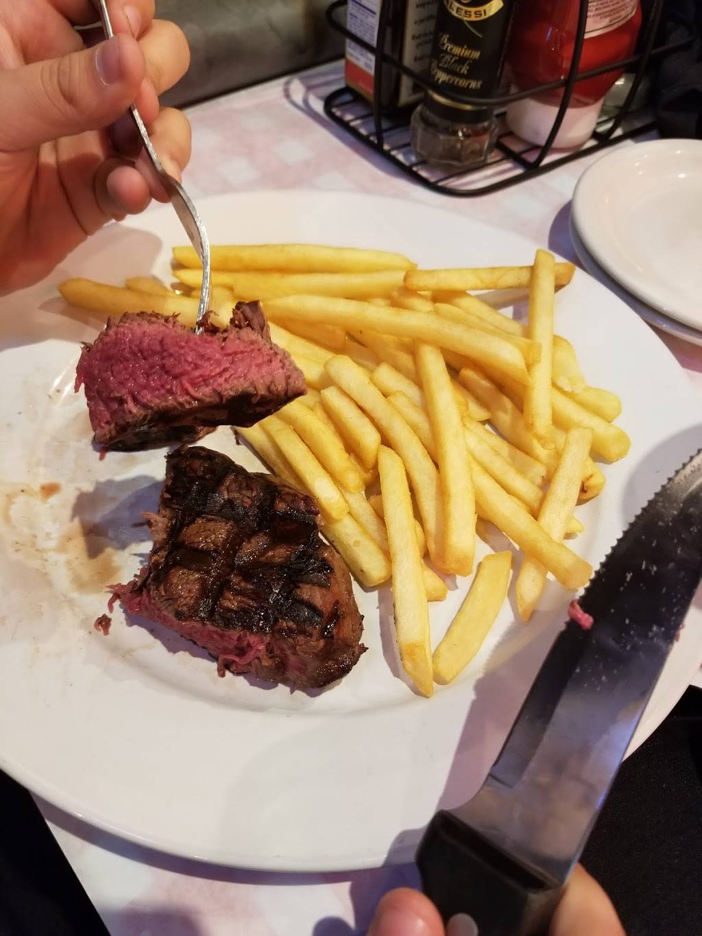 Mannys Chophouse- Altamonte Springs | restaurant | 884 West State Road 436, Altamonte Springs, FL 32714, USA | 4077554250 OR +1 407-755-4250