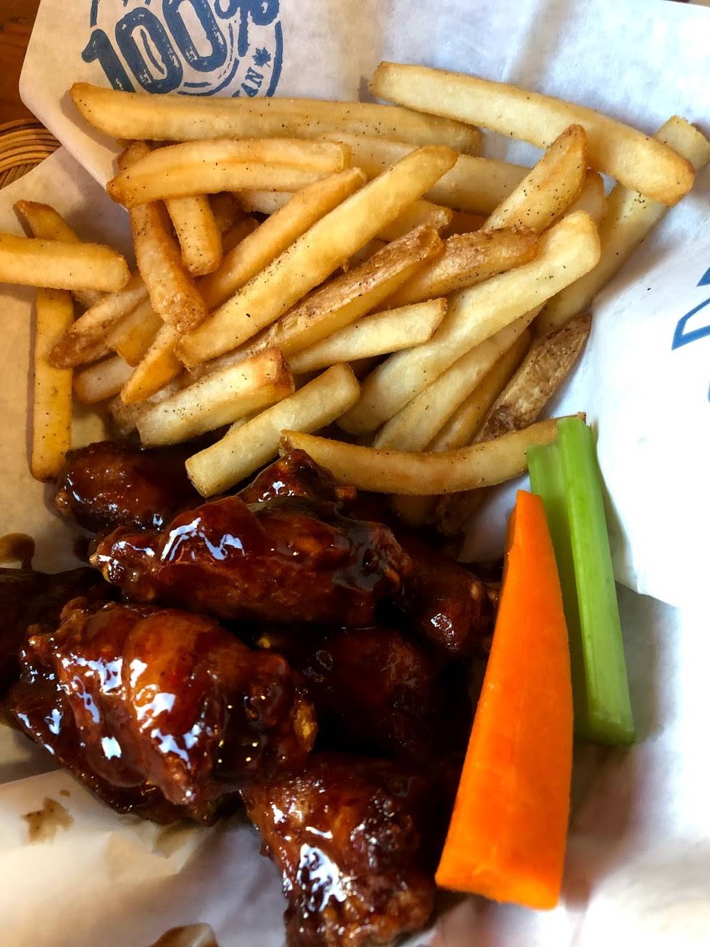 Wild Wing | restaurant | 824 Palace Rd #1, Napanee, ON K7R 3K9, Canada | 6133545464 OR +1 613-354-5464