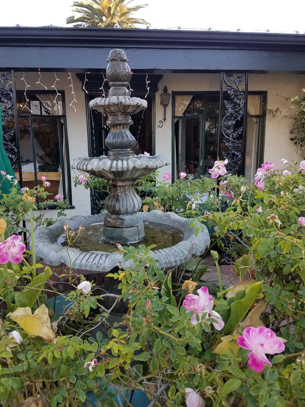 Beech Street Cafe | cafe | 863 N Swarthmore Ave, Pacific Palisades, CA 90272, USA | 3105731940 OR +1 310-573-1940