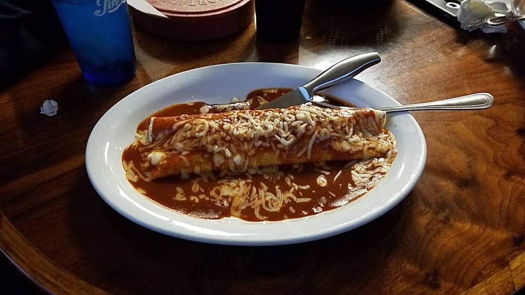 Marthas Mexican Food | restaurant | 41435 Rd 128, Orosi, CA 93647, USA | 5595286032 OR +1 559-528-6032