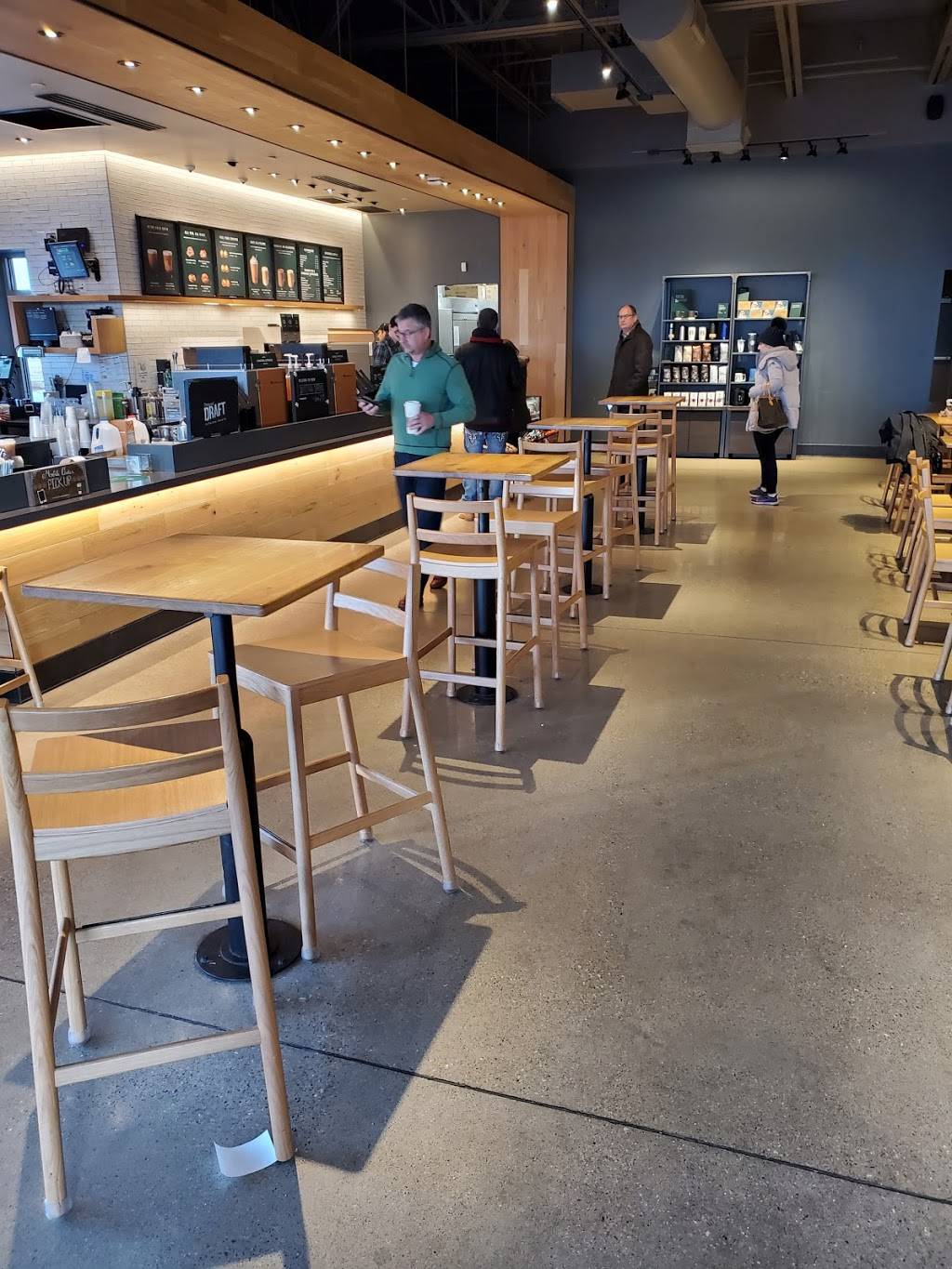 Starbucks | cafe | 6184 E, Whitestown Pkwy, Whitestown, IN 46075, USA | 3177692158 OR +1 317-769-2158