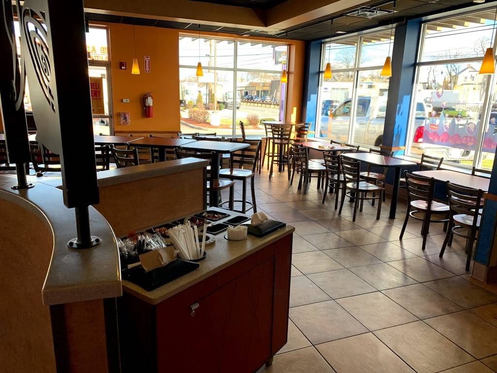 Taco Bell | meal takeaway | 490 Peninsula Blvd, Hempstead, NY 11550, USA | 5164899612 OR +1 516-489-9612