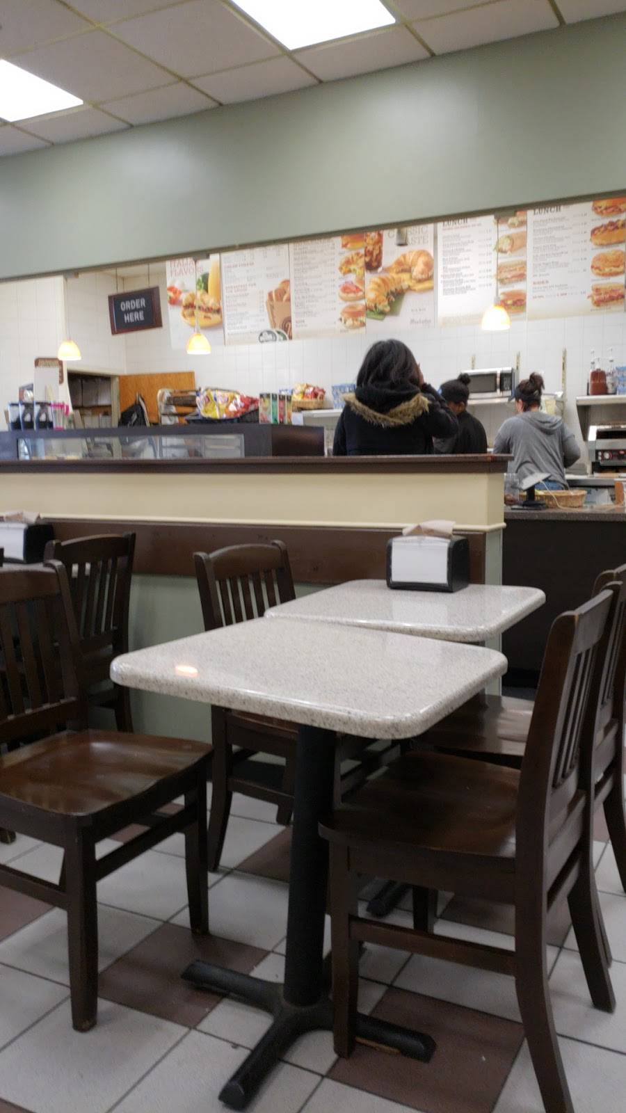 Manhattan Bagel | bakery | 6001 Ridge Ave, Philadelphia, PA 19128, USA | 2155083633 OR +1 215-508-3633