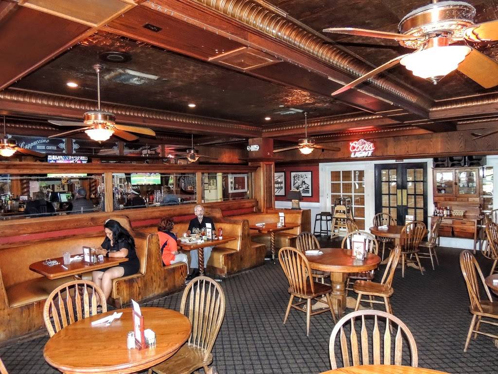 Marie Callenders Restaurant & Bakery | restaurant | 540 N Euclid St, Anaheim, CA 92801, USA | 7147741832 OR +1 714-774-1832