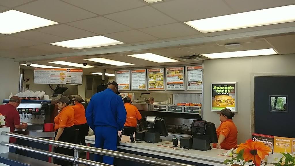 Whataburger | restaurant | 4510 Leopard St, Corpus Christi, TX 78408, USA | 3618825524 OR +1 361-882-5524