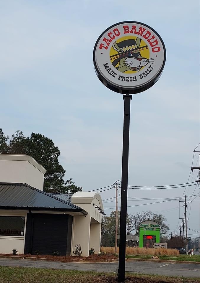 Taco Bandido | restaurant | 2057 E Madison Ave, Bastrop, LA 71220, USA | 3182392076 OR +1 318-239-2076
