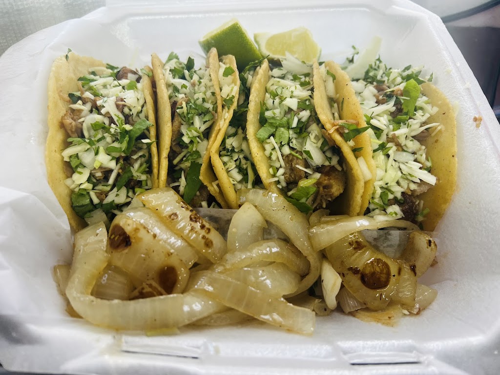 Tacos los Carnales | restaurant | 5124 Summer Ave, Memphis, TN 38122, USA | 9014373251 OR +1 901-437-3251