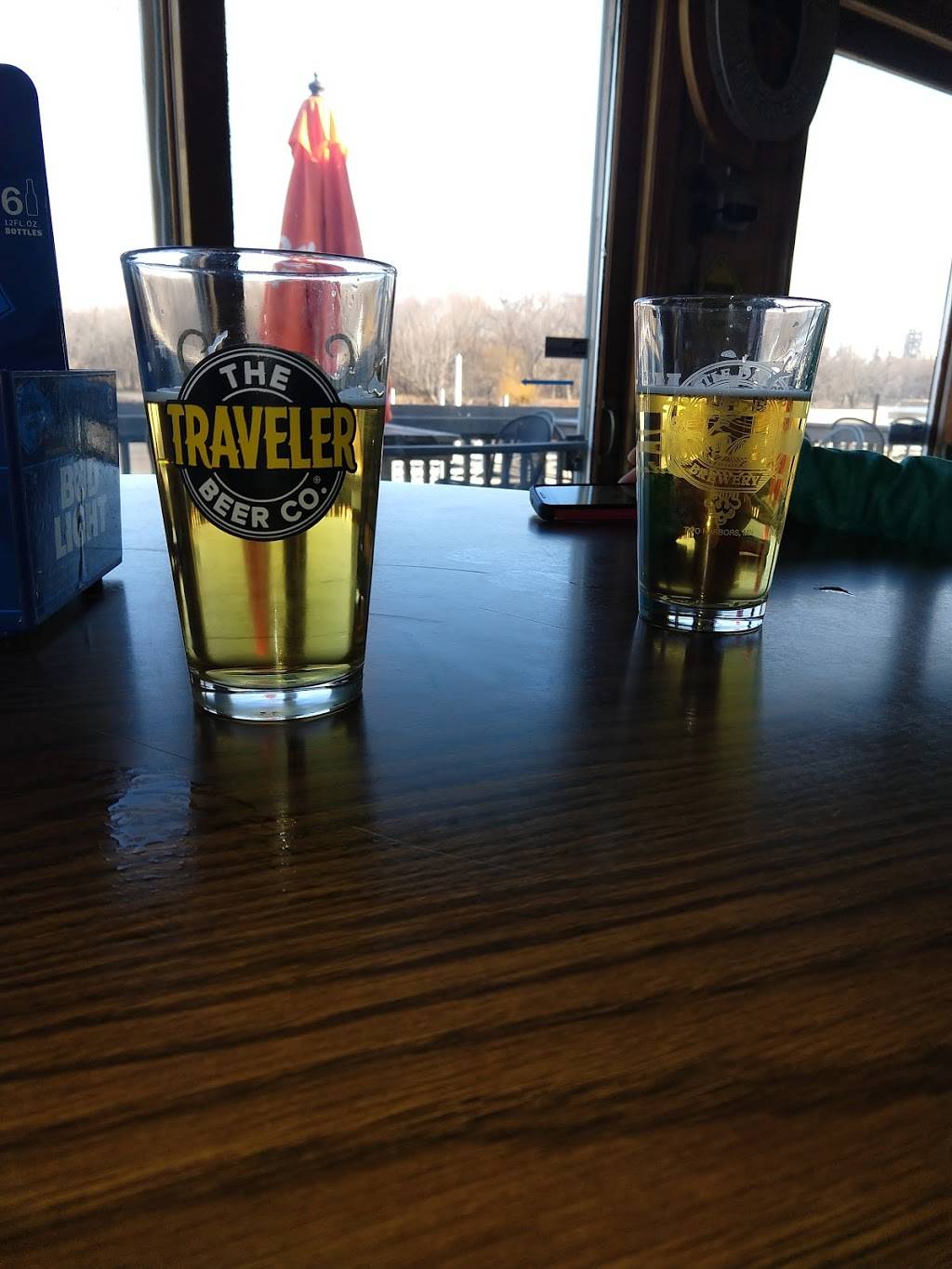 Overboard Bar & Grill | restaurant | 4455 64th St E, Inver Grove Heights, MN 55076, USA | 6515286505 OR +1 651-528-6505