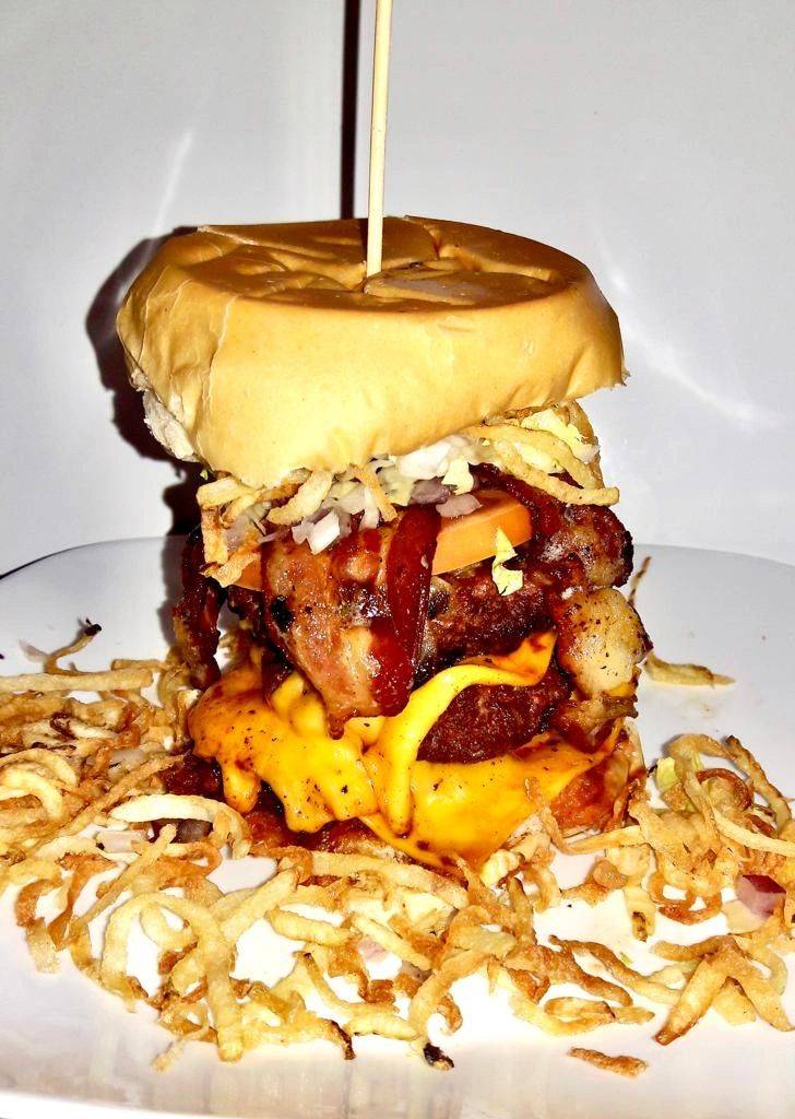 Big Burg3r | restaurant | 26606 S Dixie Hwy, Homestead, FL 33032, USA | 7867865778 OR +1 786-786-5778