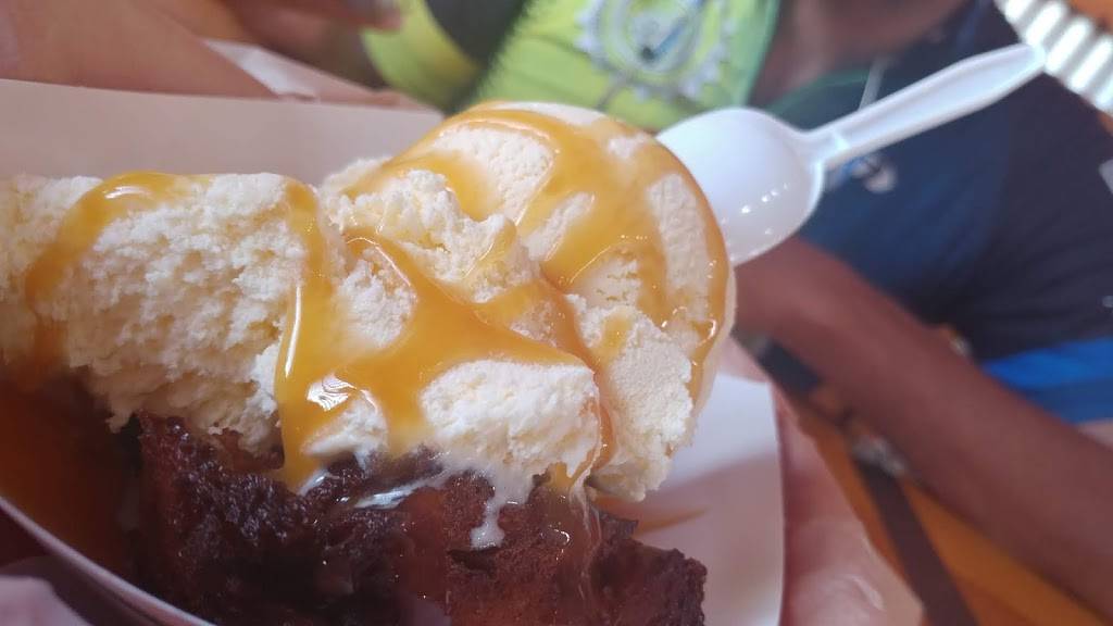 Buck Snort | restaurant | 113 4th St, Neola, IA 51559, USA | 7124859090 OR +1 712-485-9090