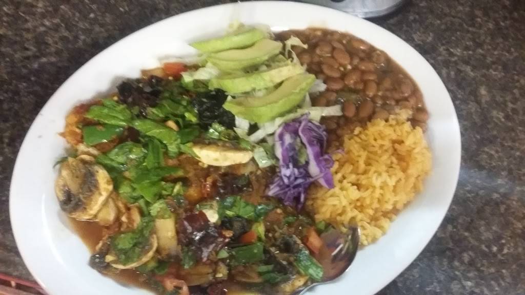 Polvos Mexican Restaurant | restaurant | 14735 Bratton Ln, Austin, TX 78728, USA | 5122515596 OR +1 512-251-5596