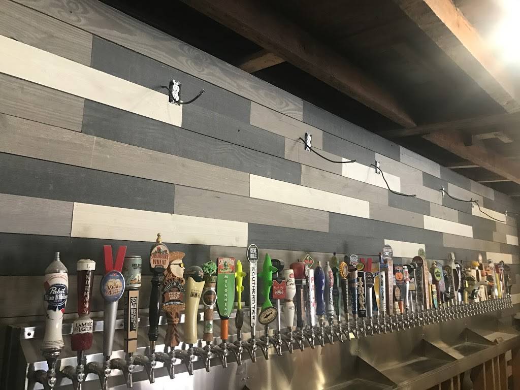 Just Wing It Annville | restaurant | 18 E Main St, Annville, PA 17003, USA | 7178679464 OR +1 717-867-9464