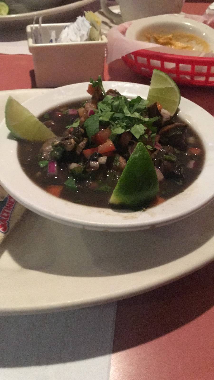 Las Tinajas Nicas | restaurant | 239 Park Blvd, Miami, FL 33126, USA | 3054560123 OR +1 305-456-0123