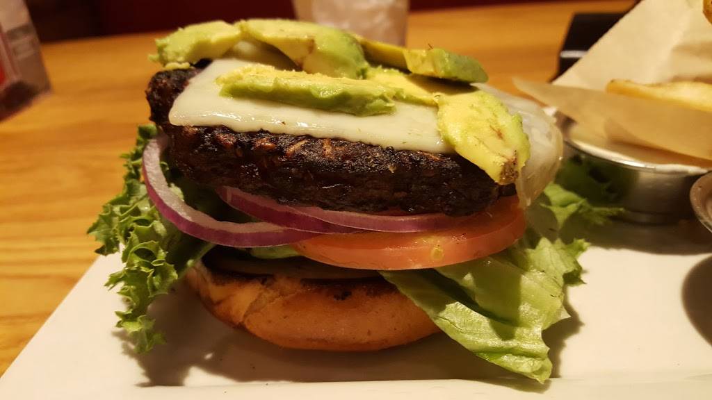 Chilis Grill & Bar | meal takeaway | 4085 Virginia Beach Blvd, Virginia Beach, VA 23452, USA | 7574312663 OR +1 757-431-2663