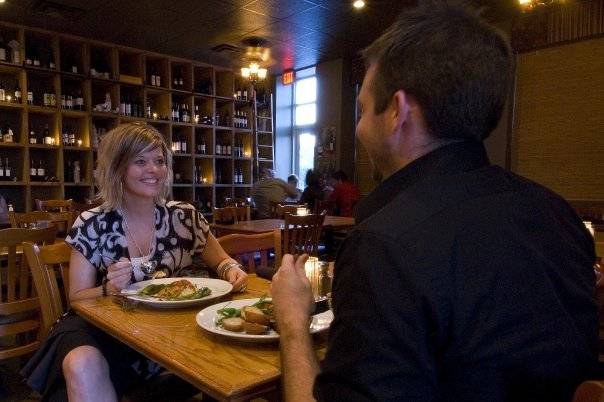 Carmelas Bistro & Wine Bar | restaurant | 4141 Pioneer Woods Dr, Lincoln, NE 68506, USA | 4024890005 OR +1 402-489-0005