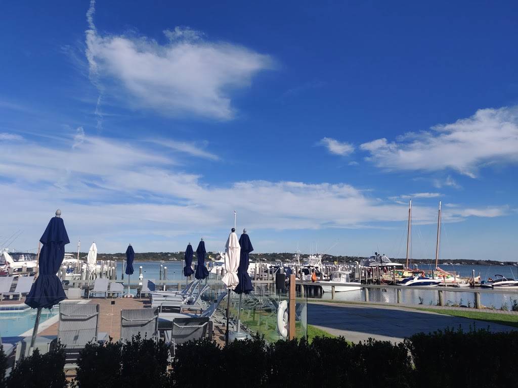 Showfish | restaurant | 32 Star Island Rd, Montauk, NY 11954, USA | 6316683133 OR +1 631-668-3133