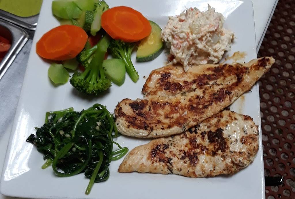 Tres sabores Mexican restaurant | restaurant | 83-03 24th Ave, Queens, NY 11370, USA | 7188990221 OR +1 718-899-0221