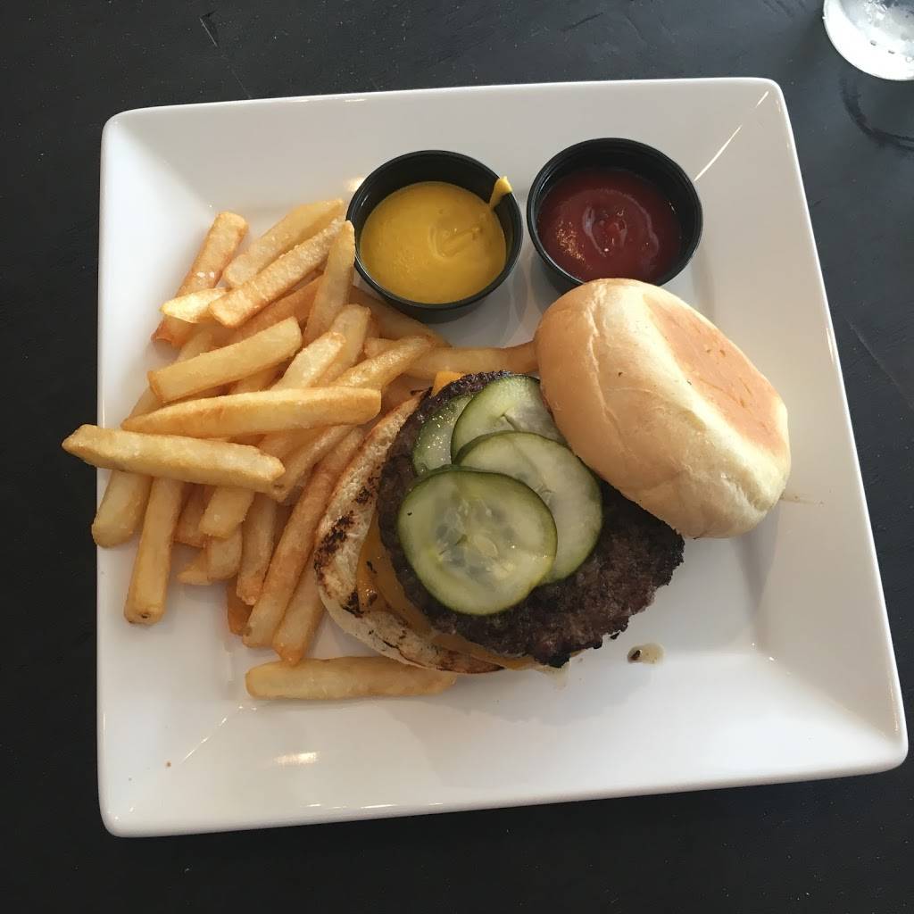 Ash Neighborhood Bar & Grill | restaurant | 705 Oak Grove Rd, Homewood, AL 35209, USA | 2055589401 OR +1 205-558-9401