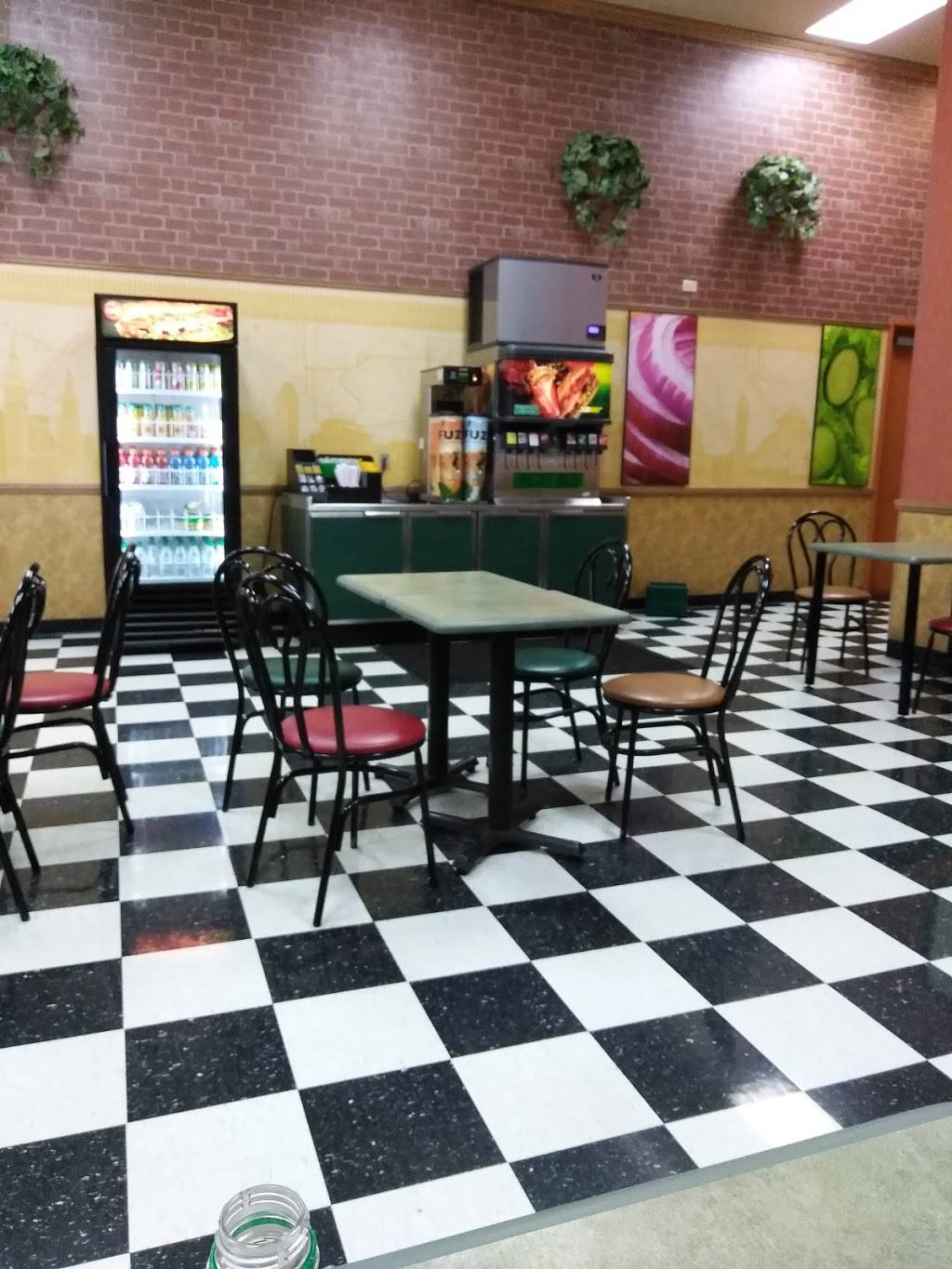 Subway | restaurant | 3601 E Main St, Richmond, IN 47374, USA | 7659655480 OR +1 765-965-5480