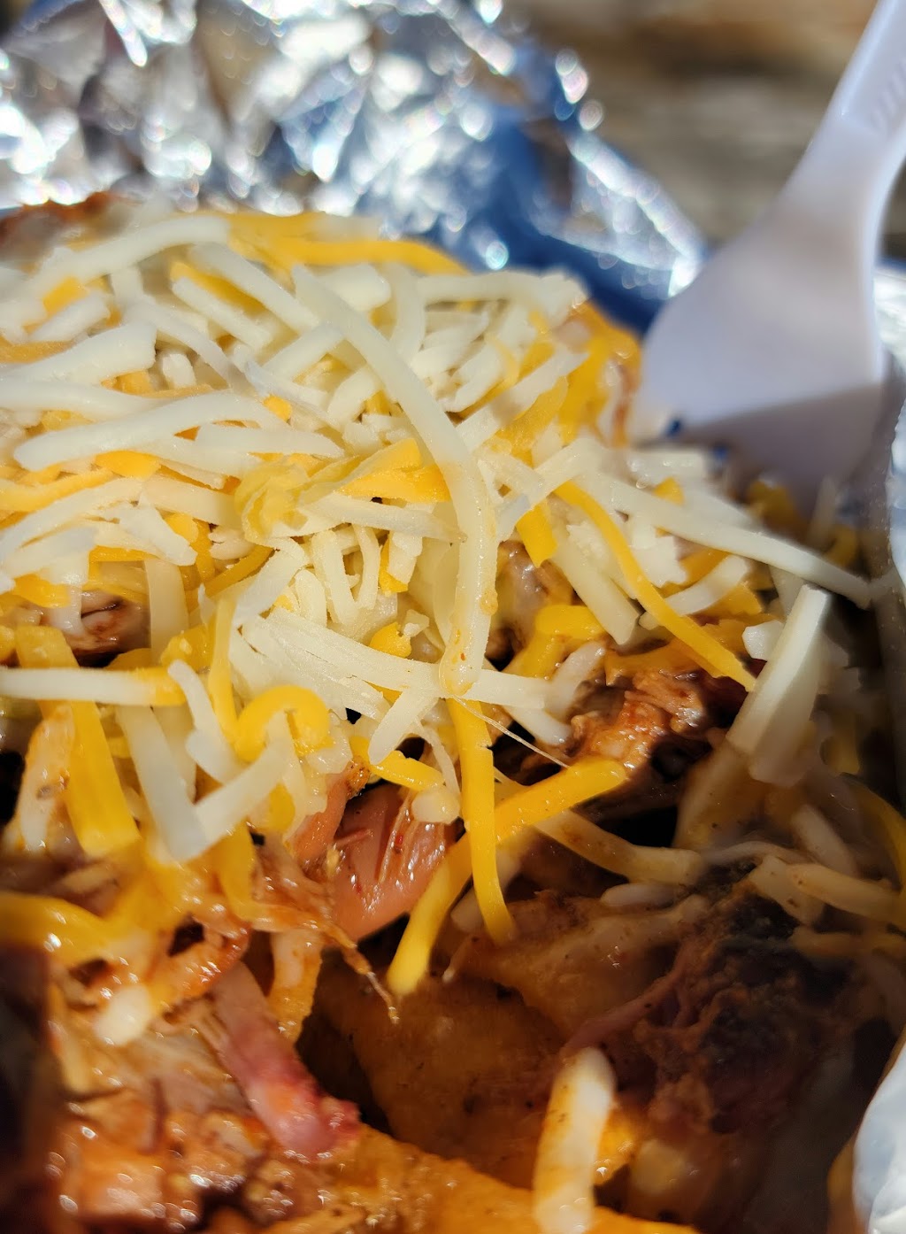 Goebel’s Country Store | restaurant | 22299 OR-62, Shady Cove, OR 97539, USA | 5418783807 OR +1 541-878-3807