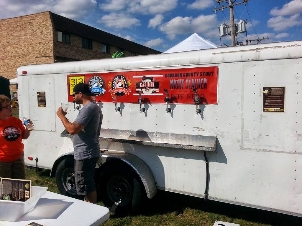 Goose Island Beer Company | restaurant | 1800 W Fulton St, Chicago, IL 60612, USA | 8004667363 OR +1 800-466-7363