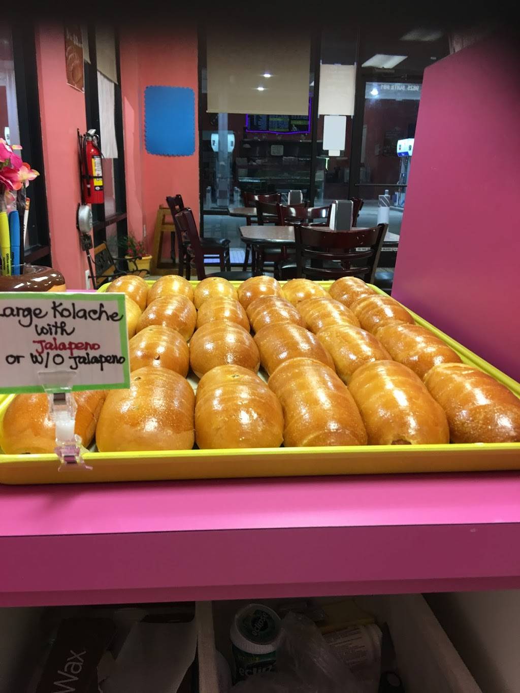 Sunshine Donuts | restaurant | 9825 Jones Rd, Houston, TX 77065, USA | 8326889539 OR +1 832-688-9539