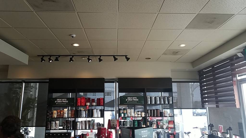 Starbucks | cafe | 3465 Via Lido suite e-3, Newport Beach, CA 92663, USA | 9497235425 OR +1 949-723-5425