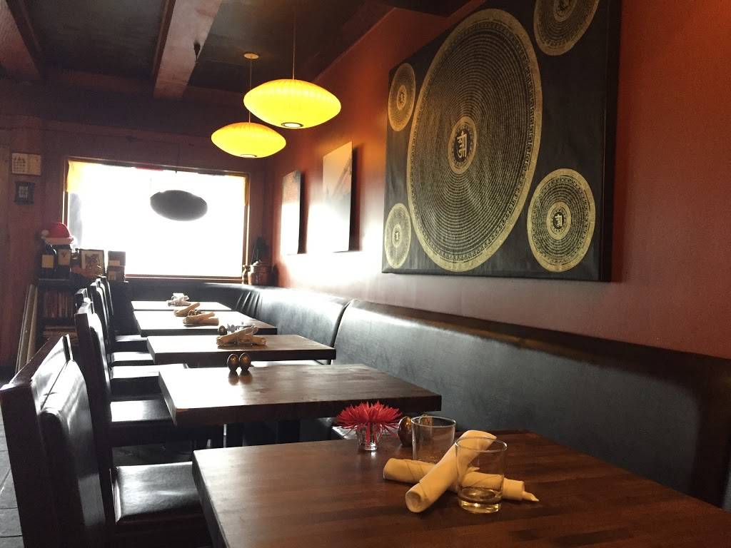 Taste of the Himalayas | restaurant | 1494, 2633 Bridgeway, Sausalito, CA 94965, USA | 4153311335 OR +1 415-331-1335