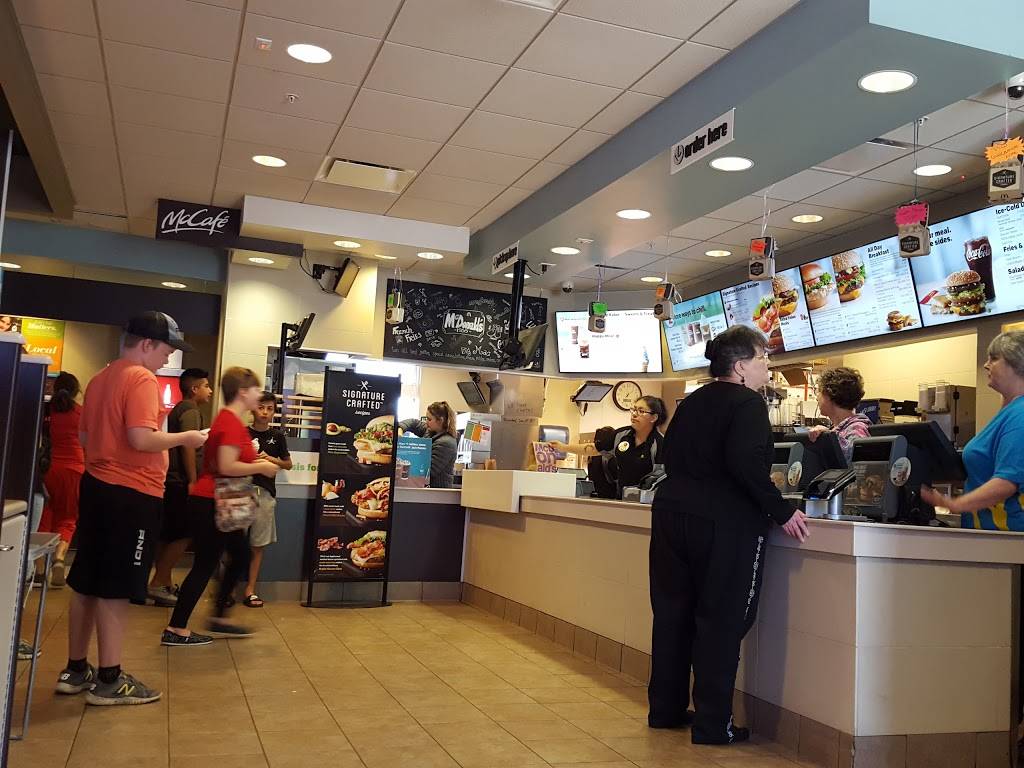 McDonalds | cafe | 3315 Pacific Ave, Forest Grove, OR 97116, USA | 5033529076 OR +1 503-352-9076