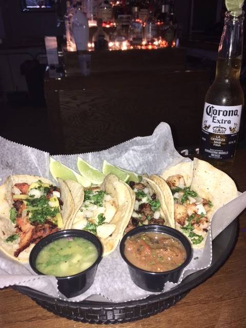 The Extra Pint | restaurant | 1001 W Camplain Rd, Manville, NJ 08835, USA | 9087224670 OR +1 908-722-4670