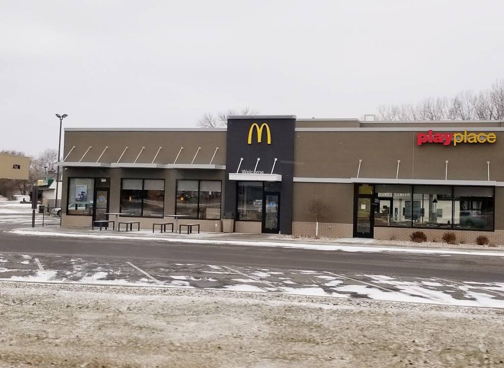 McDonalds | cafe | 853 MN-29, Alexandria, MN 56308, USA | 3207597272 OR +1 320-759-7272