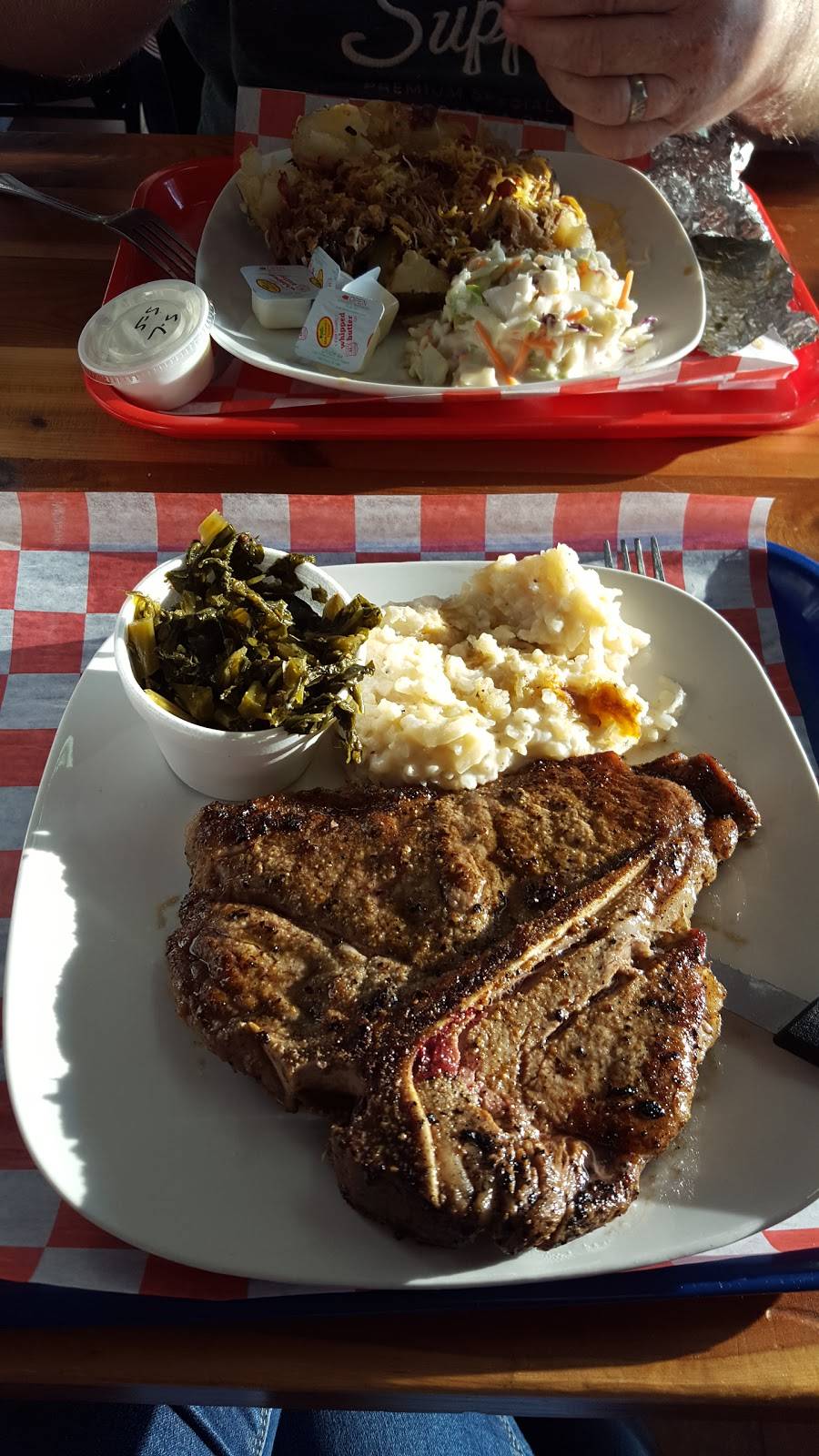 Polk City Bbq Company | restaurant | 221 Commonwealth Ave N, Polk City, FL 33868, USA | 8638744740 OR +1 863-874-4740