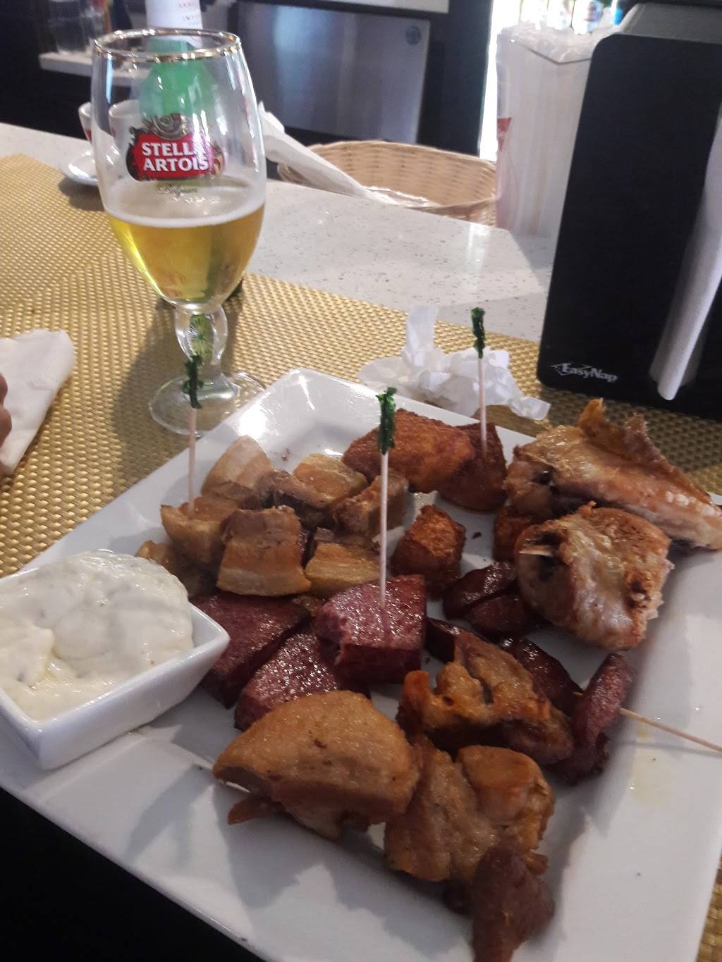 Dona Neli | restaurant | 12652 SW 8th St, Miami, FL 33184, USA | 7864092917 OR +1 786-409-2917